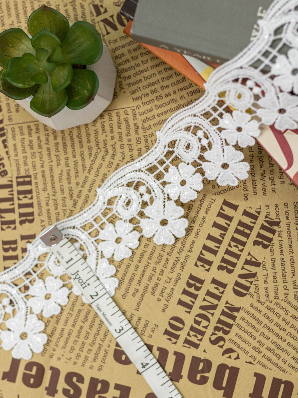 GPO Lace - Hanging Daisy Floral Motifs & Sequin Highlights  (Width - 2.5 Inch )