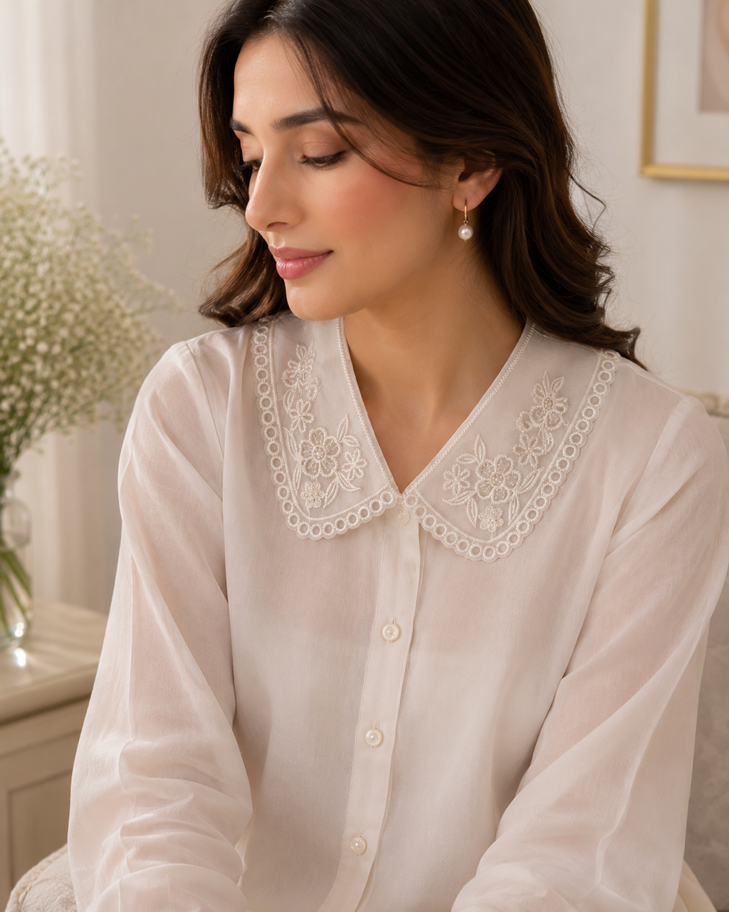 White Floral Embroidered Collar Lace Applique Pair with Loop Border