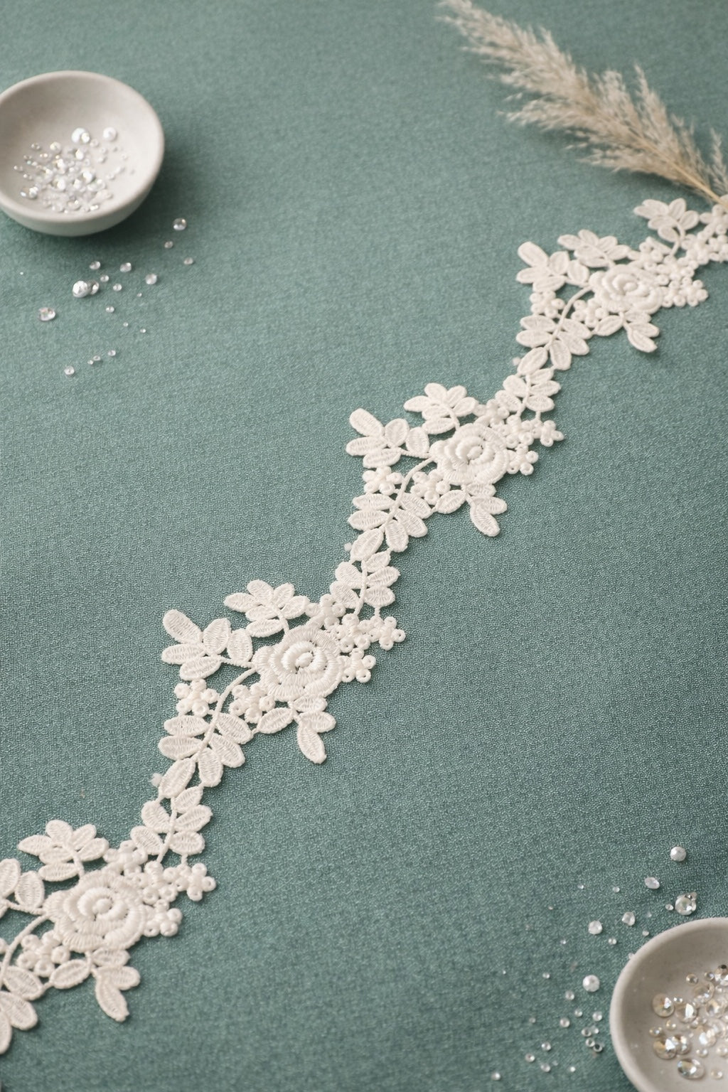 Guipure Lace - Floral Spray (width-2”)