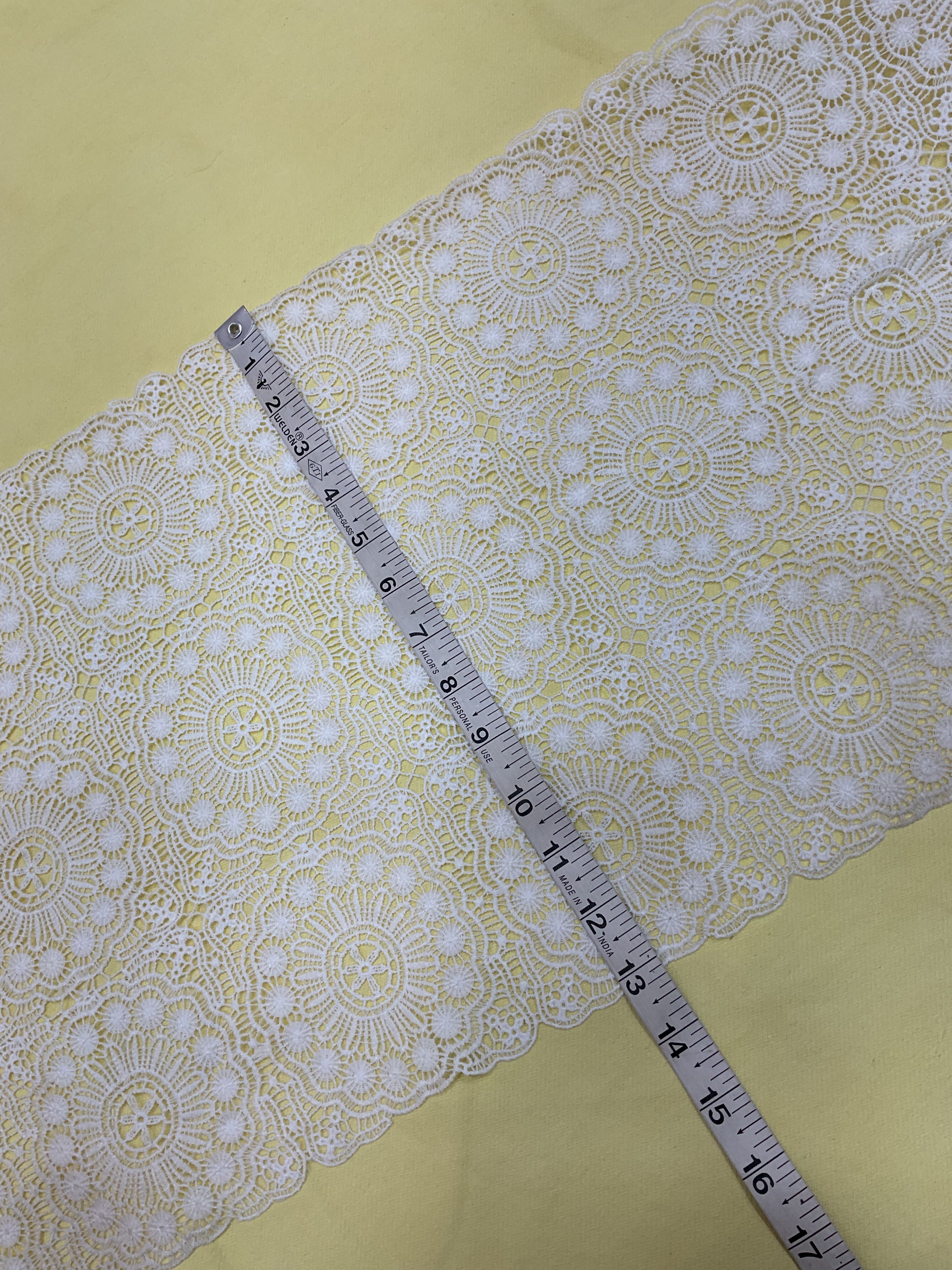 Broad Geometrical Guipure Lace