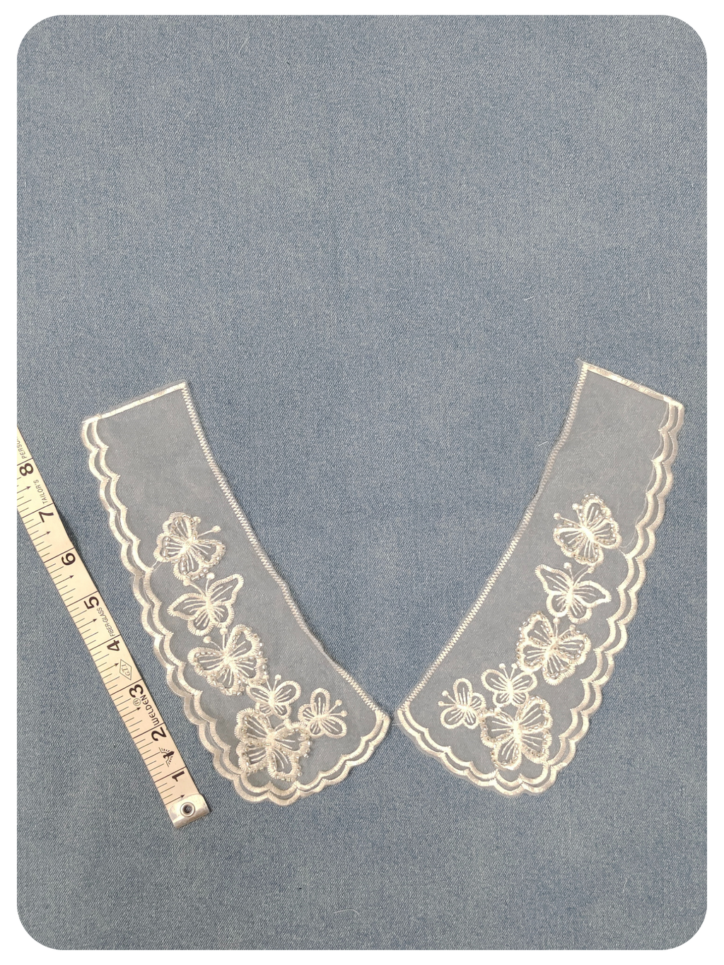 White Butterfly Embroidered Collar Lace Applique Pair