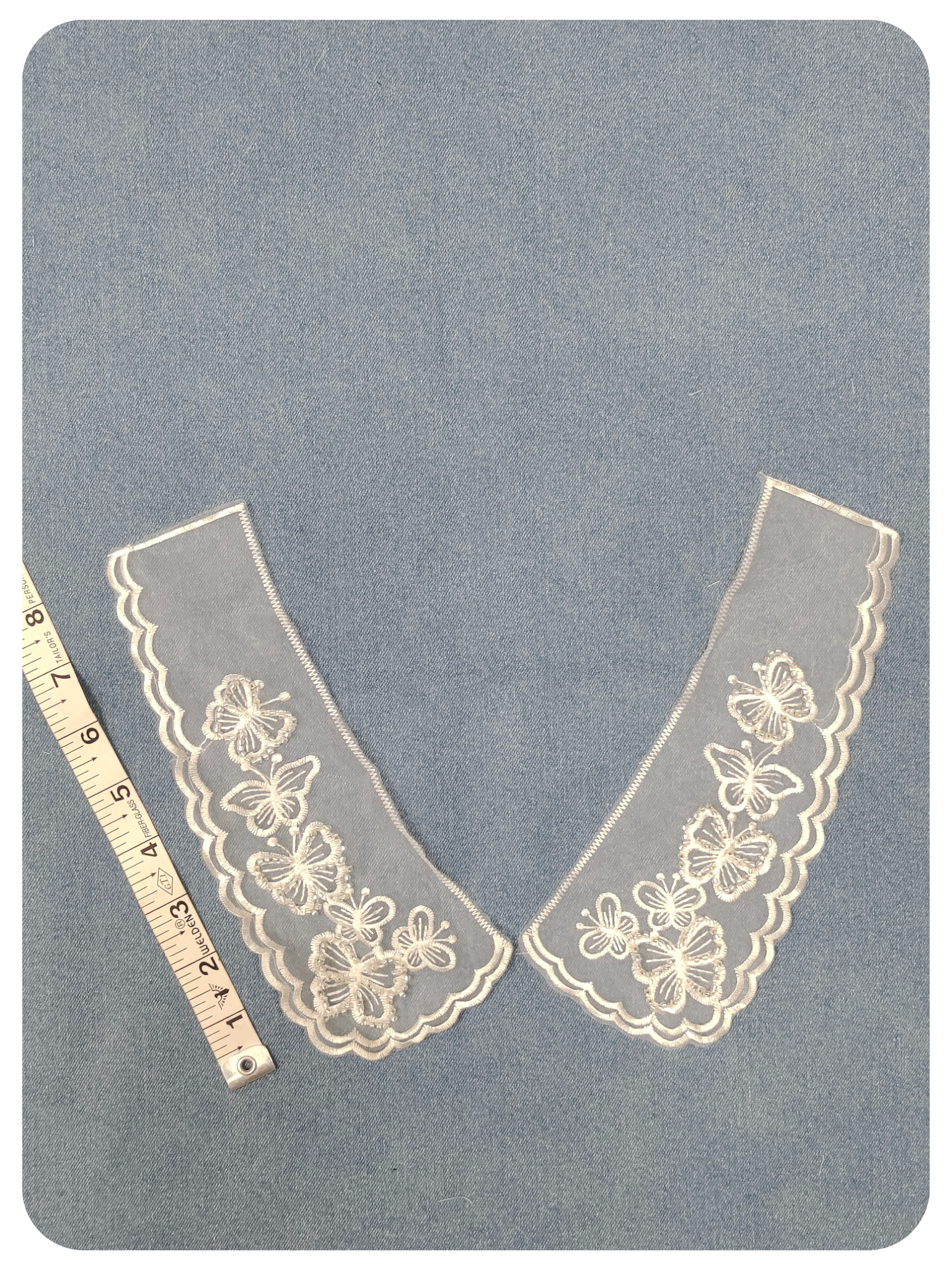 White Butterfly Embroidered Collar Lace Applique Pair