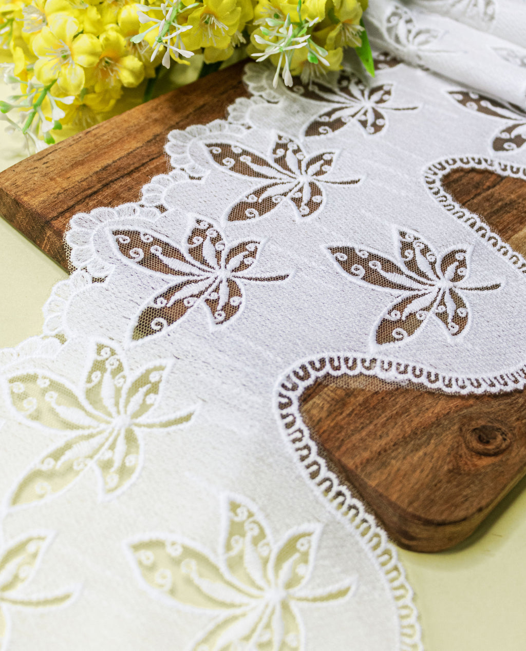 Net Lace - Canadian Leaf Net Lace (Width - 6 inch)