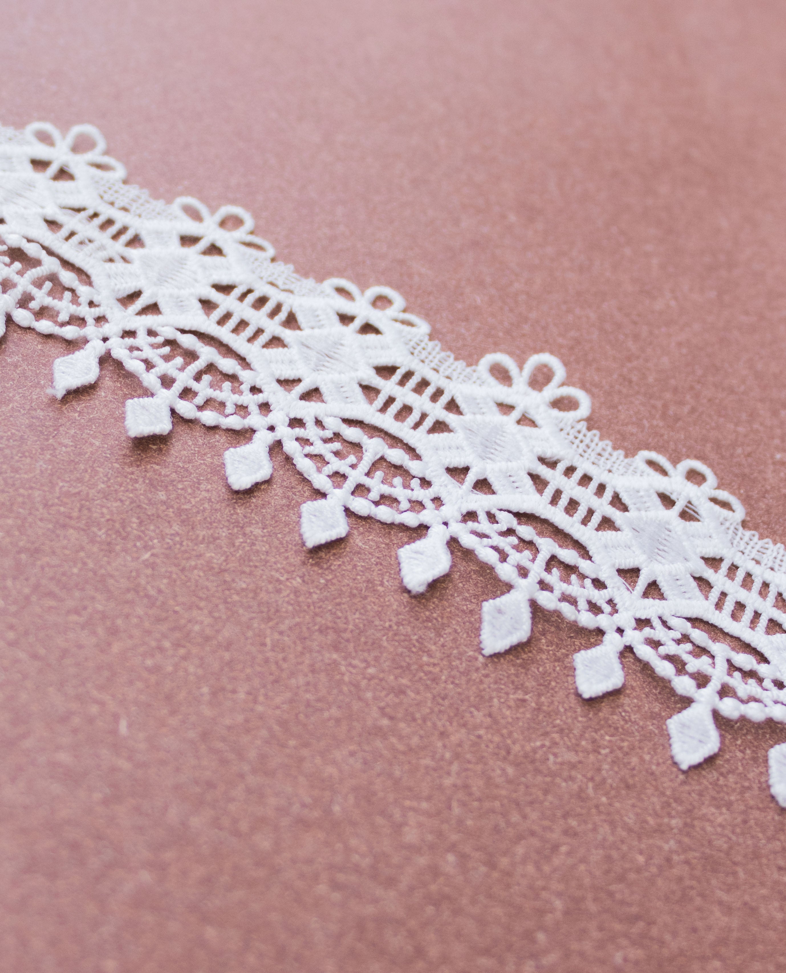 GPO Lace - Geometric Diamond Pattern & Hanging Tassel Motifs (Width - 2 Inch)