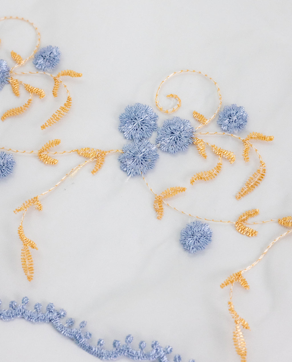 Organza Lace - Multicolour Embroidered Broad Organza Lace (Width - 8.5 inch)