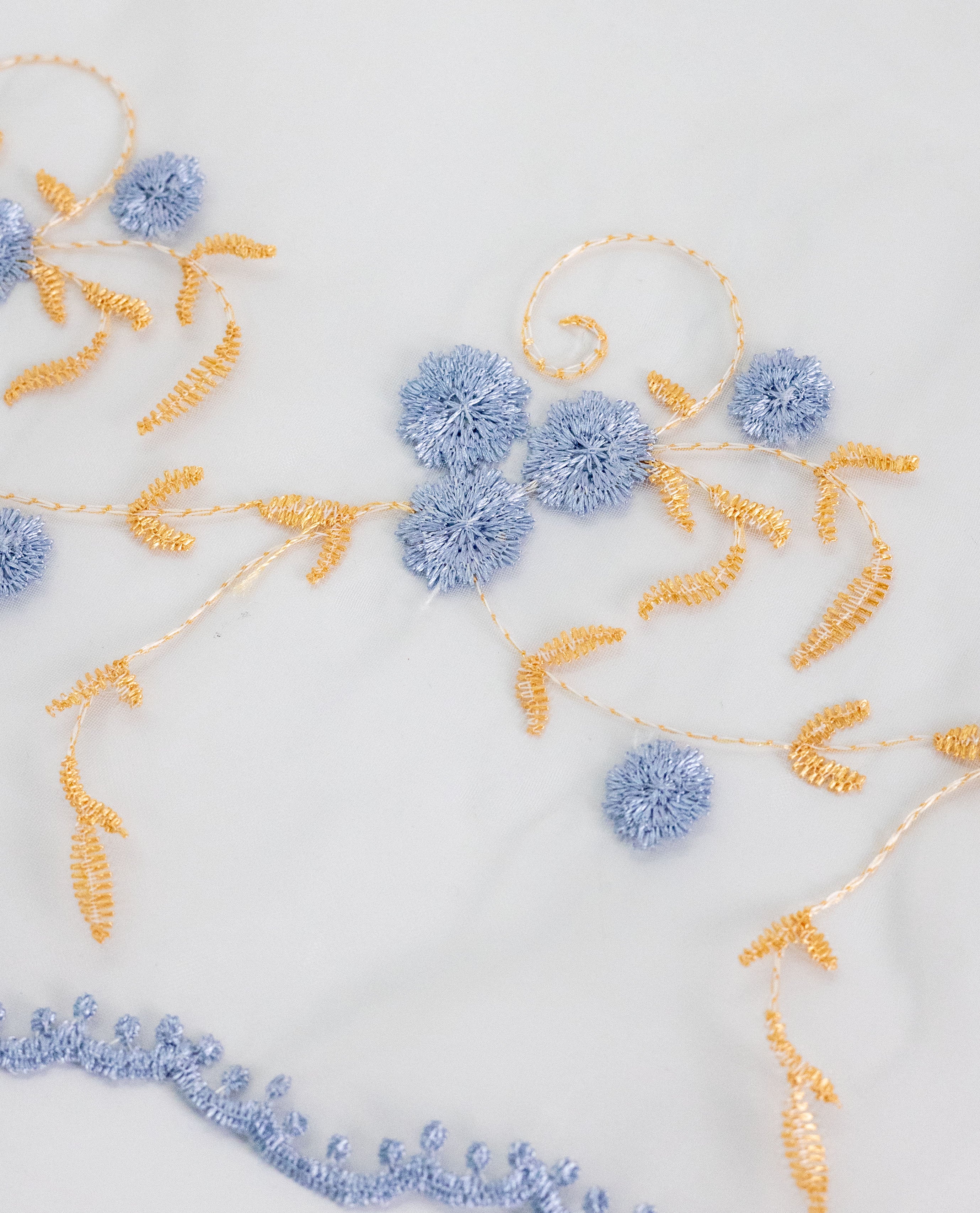 Organza Lace - Multicolour Embroidered Broad Organza Lace (Width - 8.5 inch)