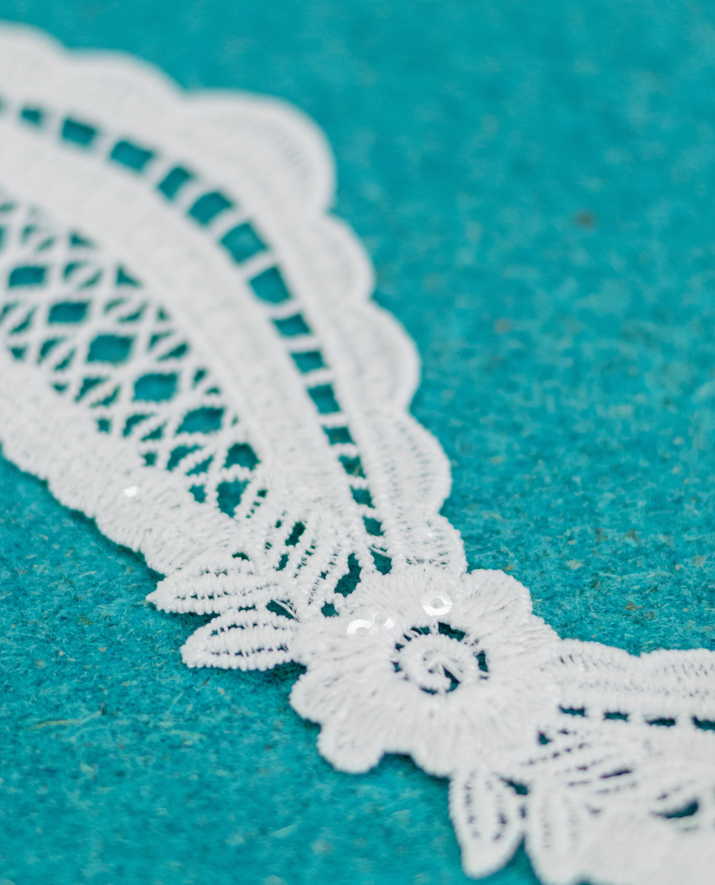 GPO Lace - Garland Floral Pattern & Sequin Highlights (Width - 2 Inch)