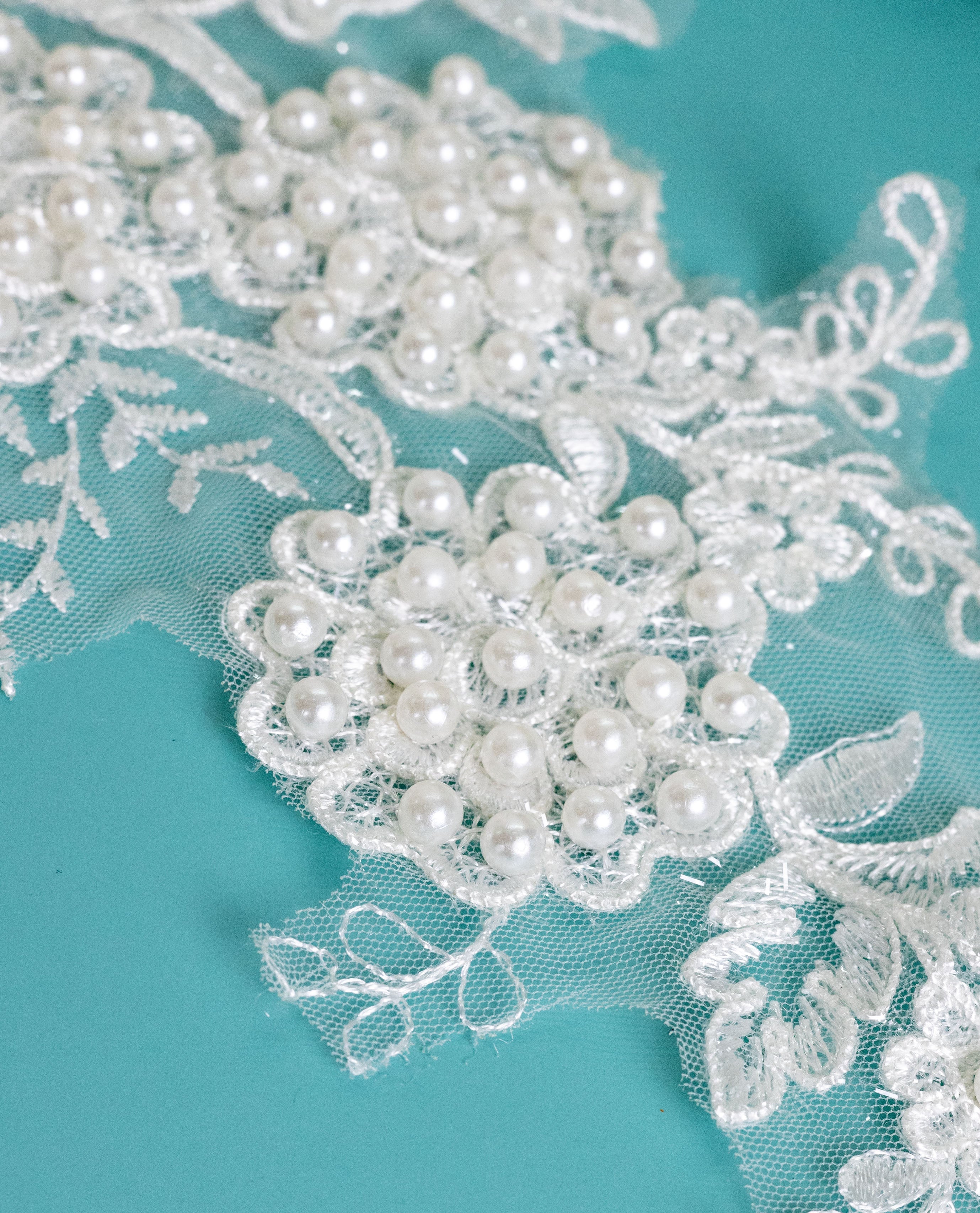 Net Lace - Broad Crown Scallops with Cording and Pearls (Width - 18 inch)