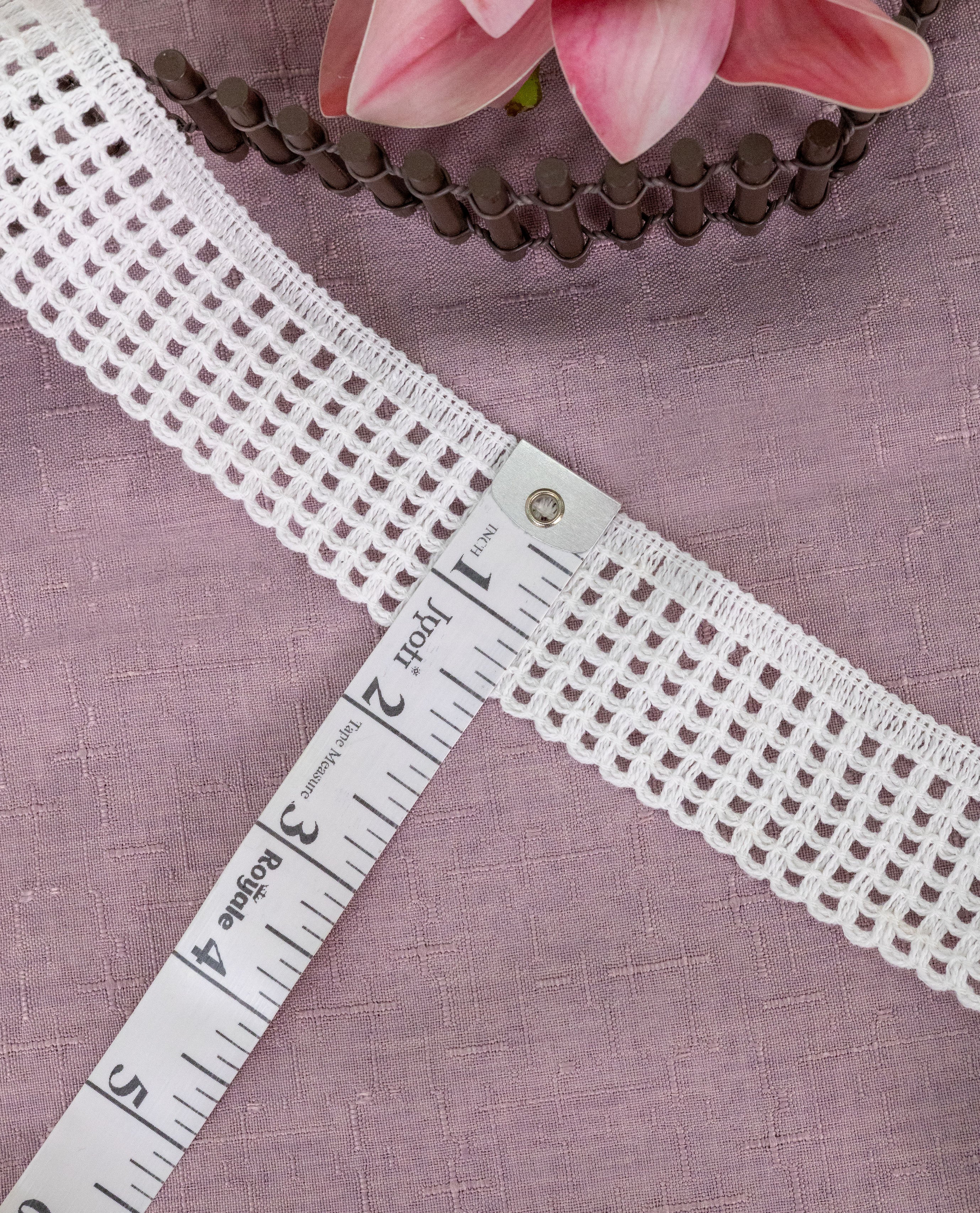 Crochet Lace - White Semi Crochet Mesh Lace Border Trim for Dresses, Kurtis & DIY Crafts (Width - 1.5 inch)