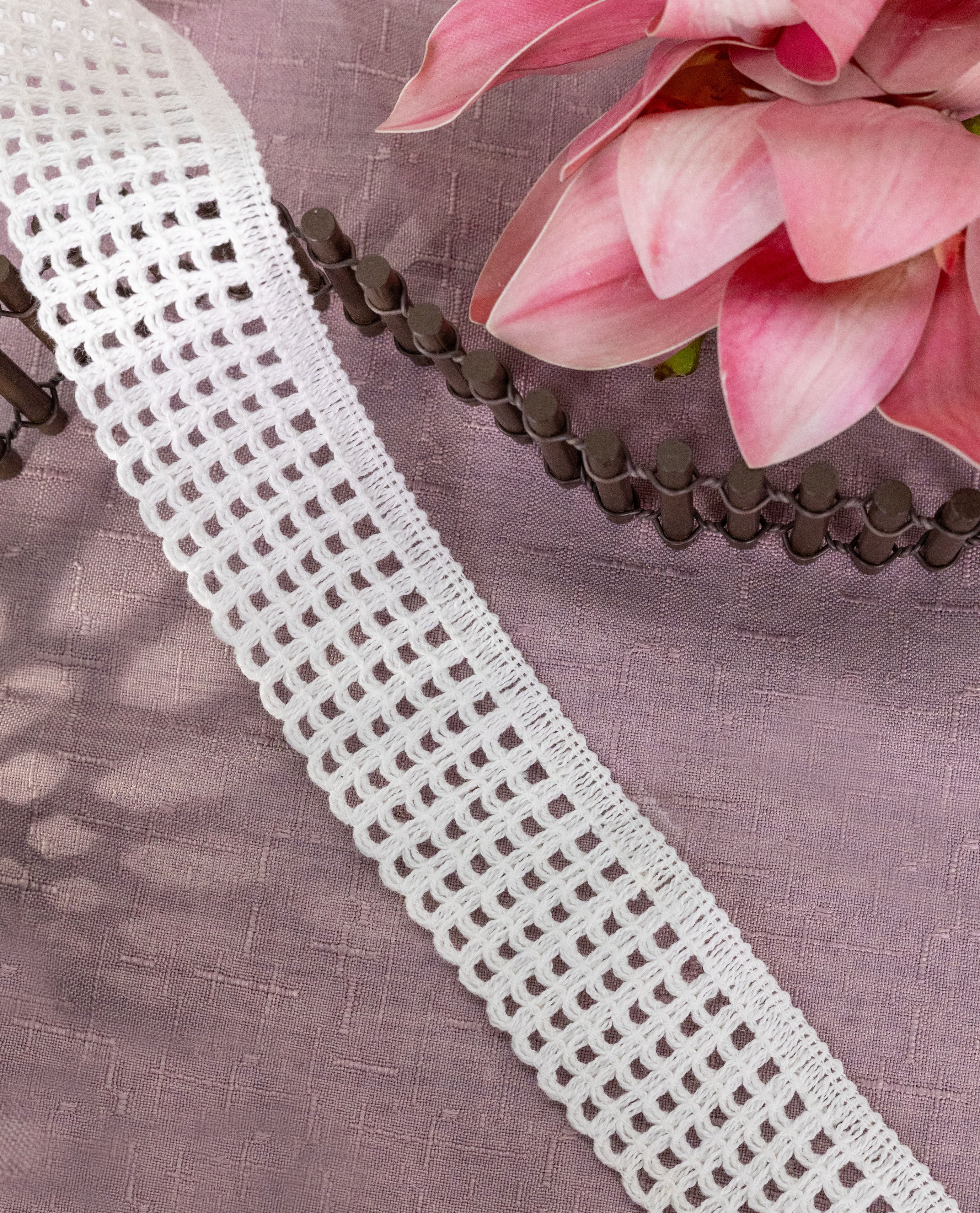 Crochet Lace - White Semi Crochet Mesh Lace Border Trim for Dresses, Kurtis & DIY Crafts (Width - 1.5 inch)