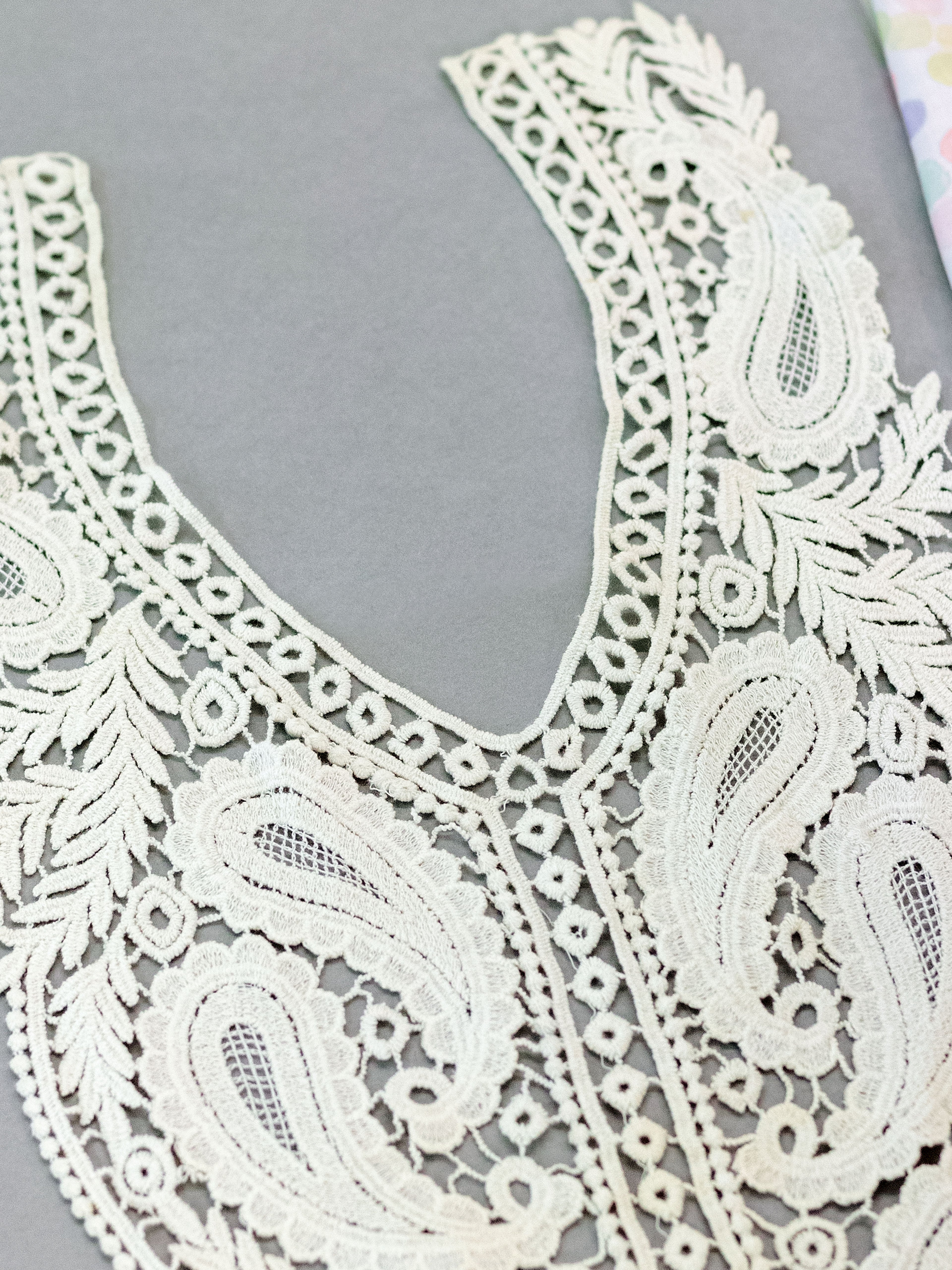 Ivory Heavy Paisley Embroidered Kurti Front Neck Panel