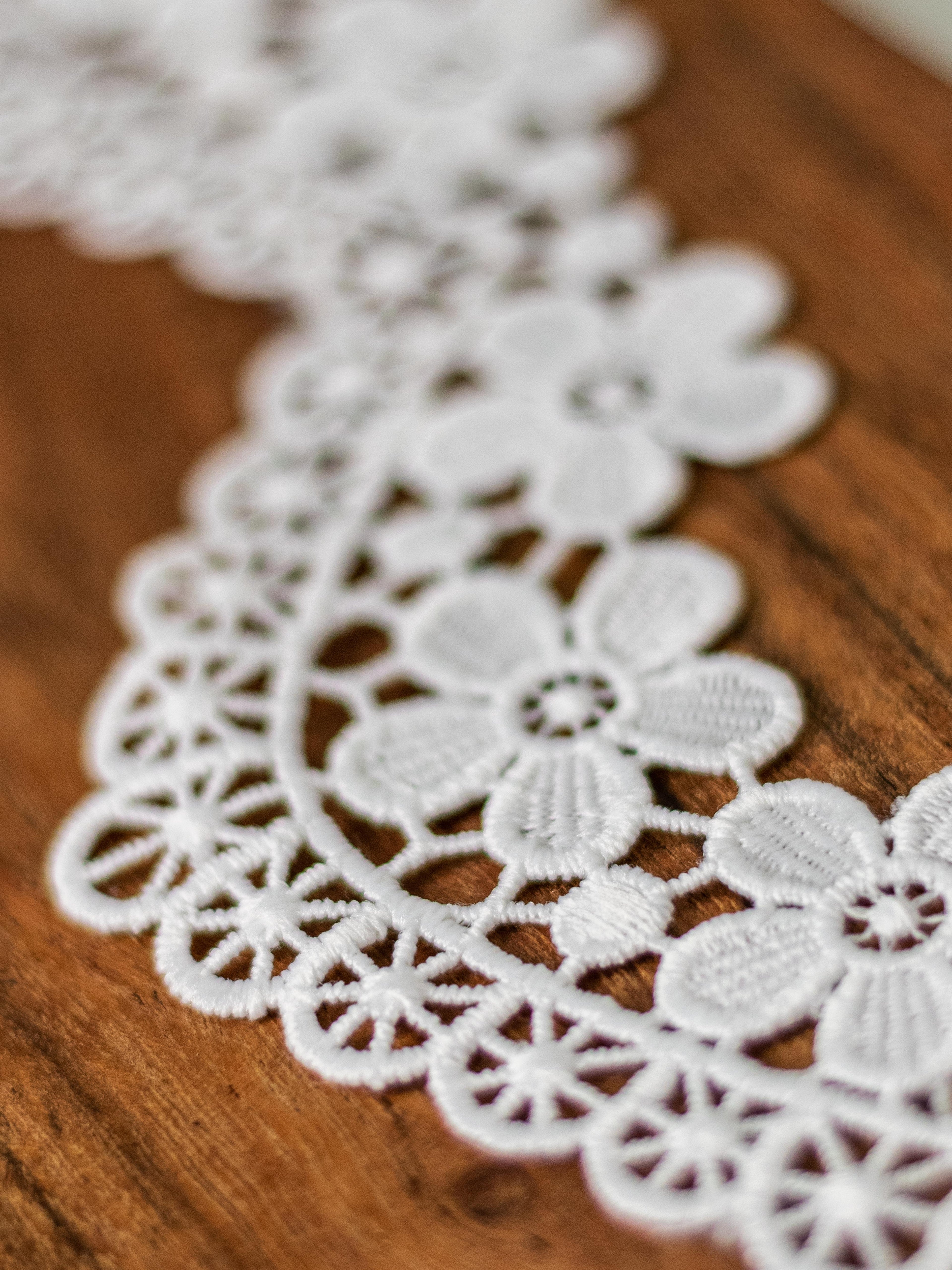 GPO Lace - Flowers on Scallops GPO Lace ( Width - 2 inch)