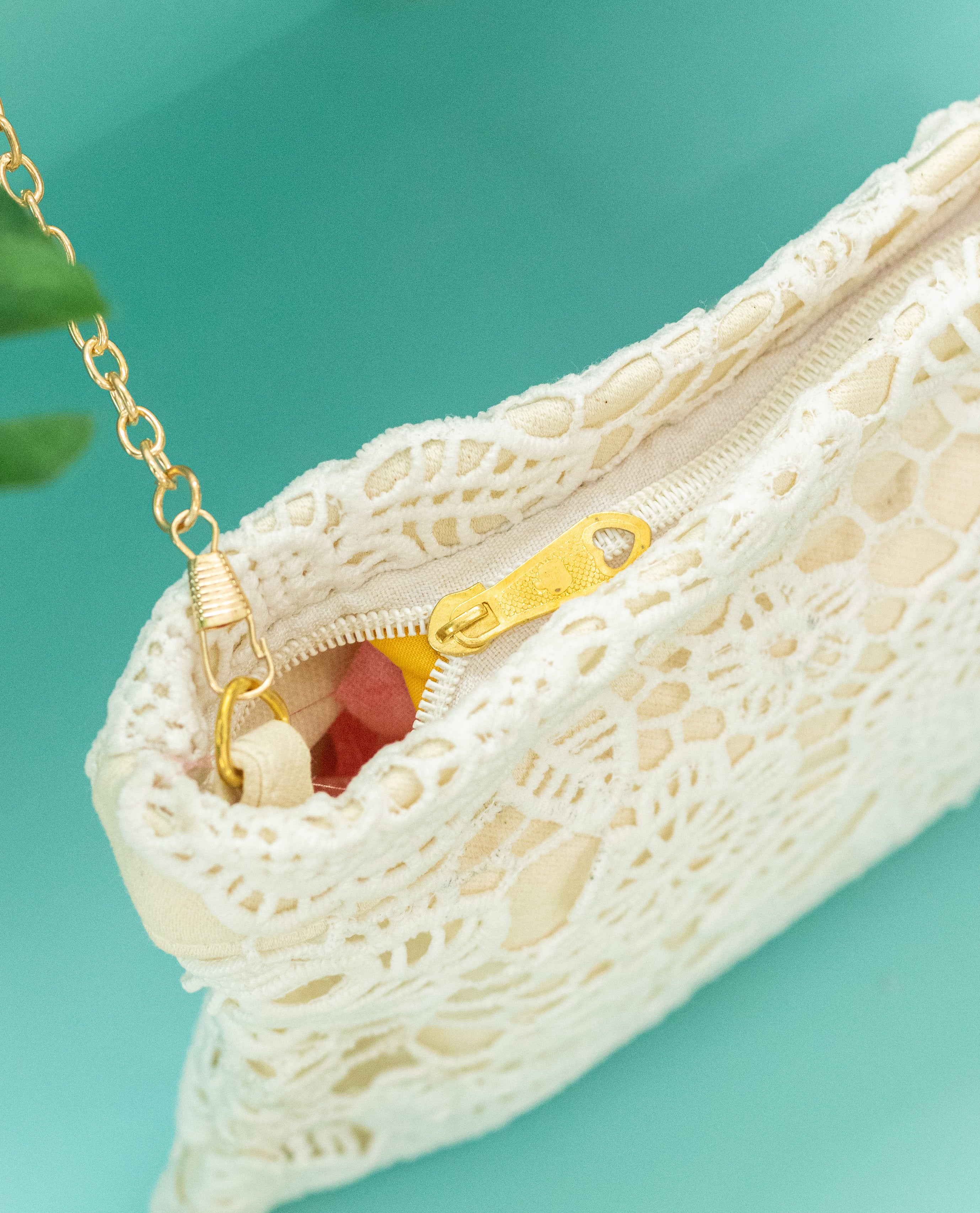 Lacey Sling